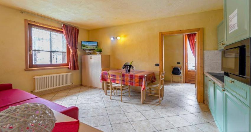 Ski Holidays Apartments リヴィーニョ エクステリア 写真